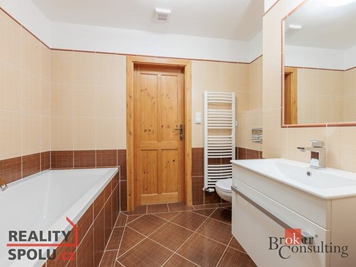 Prodaný dům 180 m², pozemek 800 m²