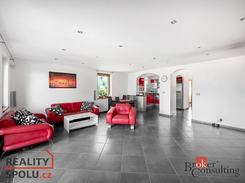 Prodaný  dům 230 m², pozemek 1510 m²