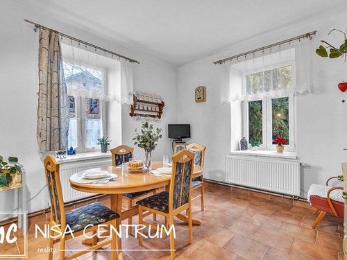 Prodaný dům 250 m², pozemek 3801 m²