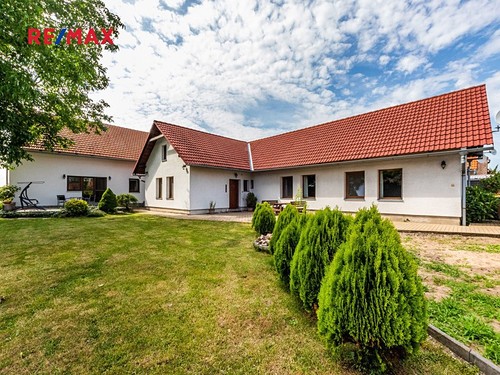 Prodaný dům 225 m², pozemek 992 m²
