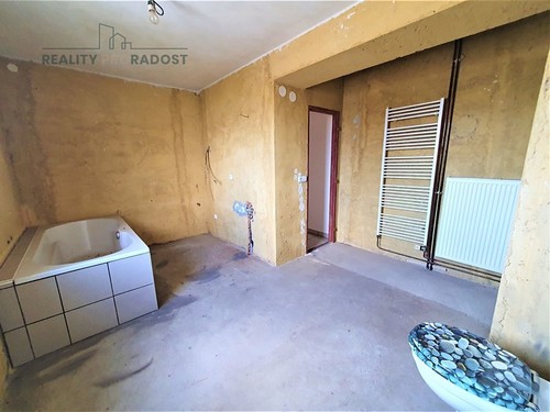 Prodaná vila 146 m², pozemek 975 m²