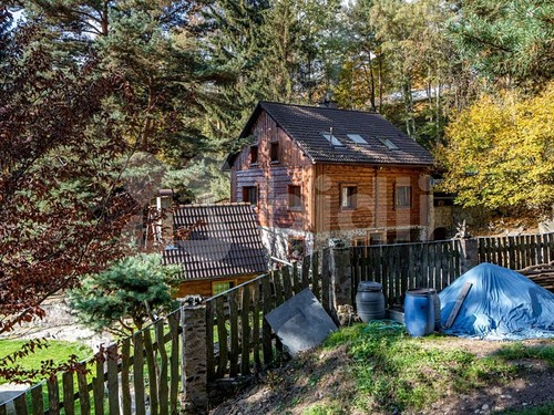 Prodaný dům 98 m², pozemek 4363 m²