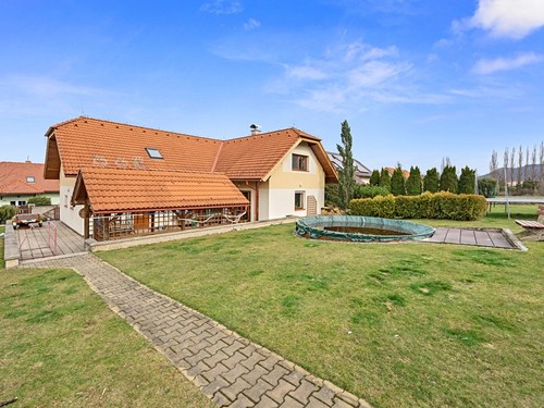 Prodaný  dům 243 m², pozemek 1362 m²