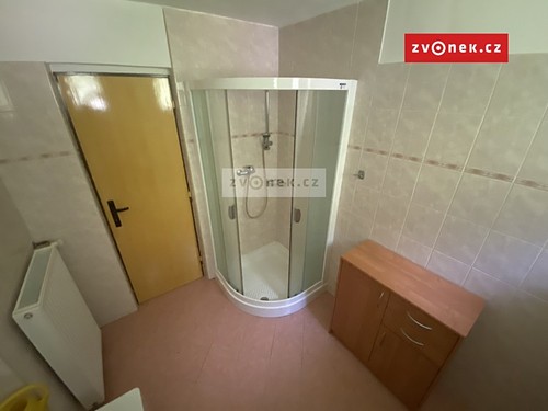 Prodaný dům 300 m², pozemek 928 m²