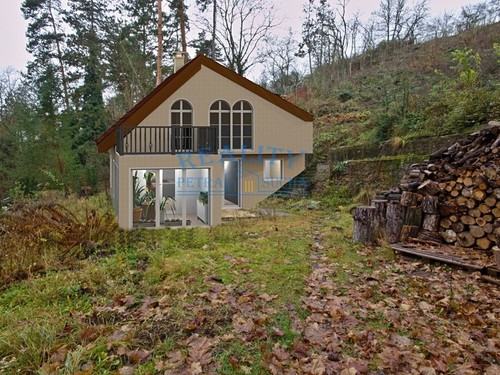 Prodaná chata 111 m², pozemek 1471 m²