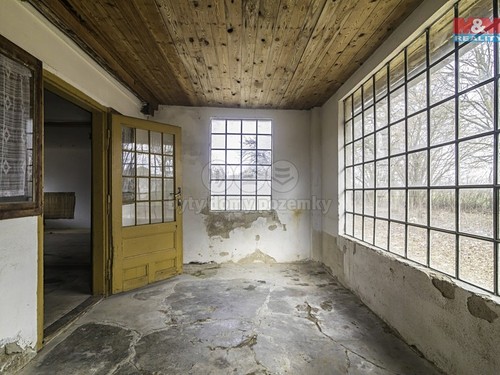 Prodaná chata 120 m², pozemek 6375 m²