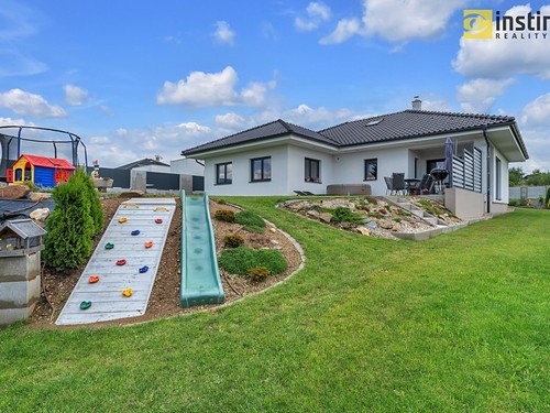Prodaný dům 214 m², pozemek 1004 m²