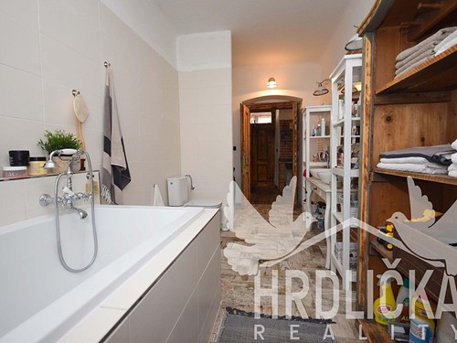 Prodaný dům 170 m², pozemek 2453 m²
