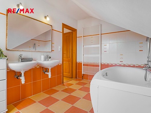 Prodaný dům 296 m², pozemek 1063 m²