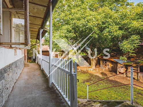 Prodaná zemědělská usedlost 300 m², pozemek 1103 m²
