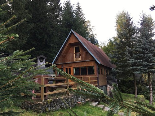 Prodaná chata 75 m², pozemek 750 m²