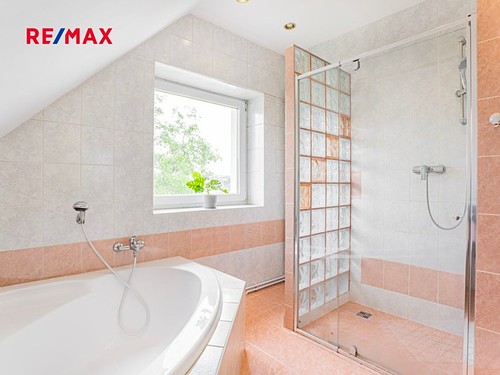 Prodaný dům 284 m², pozemek 721 m²