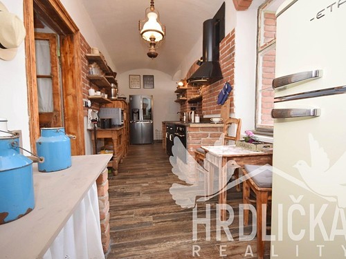 Prodaný dům 170 m², pozemek 2453 m²