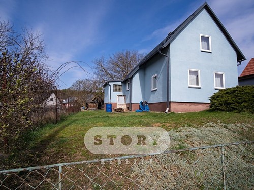 Prodaný dům 100 m², pozemek 664 m²
