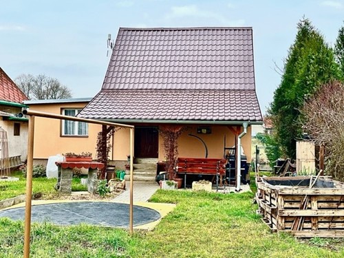 Prodaná chata 50 m², pozemek 406 m²