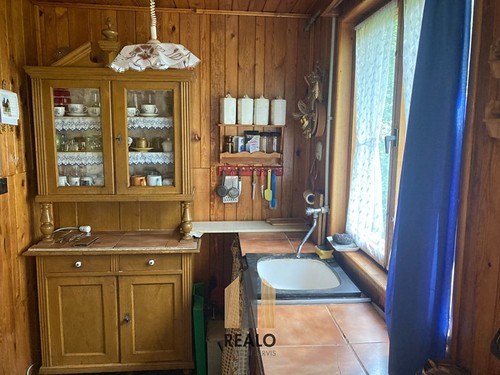 Prodaná chata 69 m², pozemek 49 m²