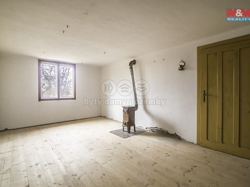 Prodaná chata 120 m², pozemek 6375 m²