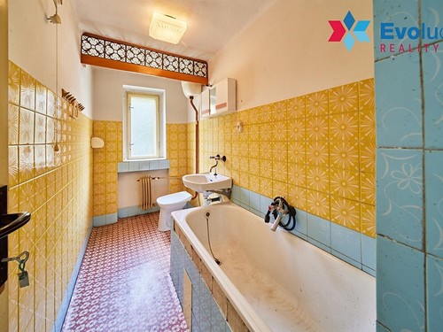 Prodaný dům 223 m², pozemek 976 m²