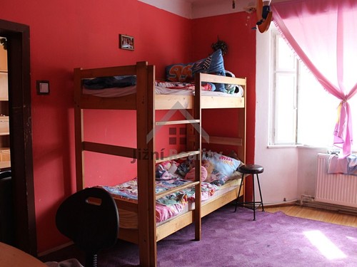 Prodaný dům 710 m², pozemek 1374 m²
