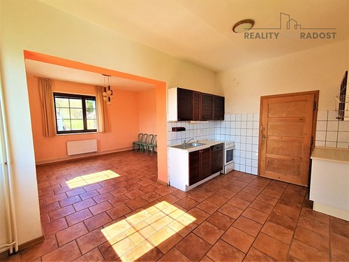 Prodaná vila 146 m², pozemek 975 m²