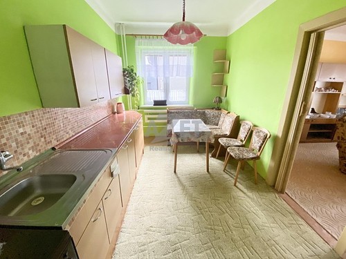 Prodaný dům 260 m², pozemek 1774 m²