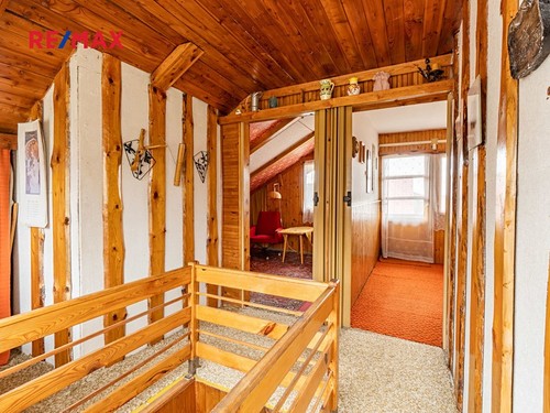 Prodaná chata 100 m², pozemek 497 m²