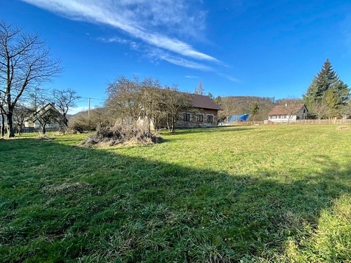Prodaný dům 100 m², pozemek 3035 m²