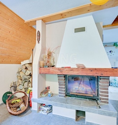 Prodaná chata 150 m², pozemek 878 m²