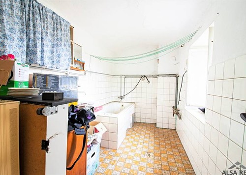 Prodaný dům 265 m², pozemek 4048 m²