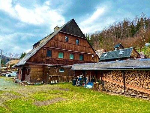 Prodaný dům 302 m², pozemek 1485 m²