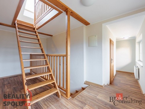Prodaný dům 180 m², pozemek 800 m²