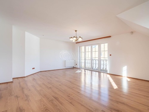 Prodaný dům 375 m², pozemek 750 m²