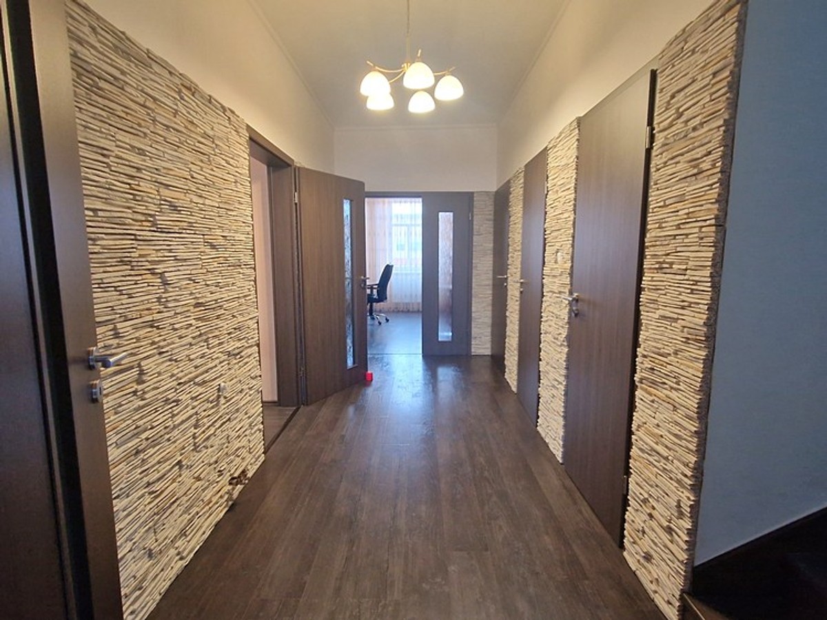 Prodej domu 360 m², pozemek 537 m²
