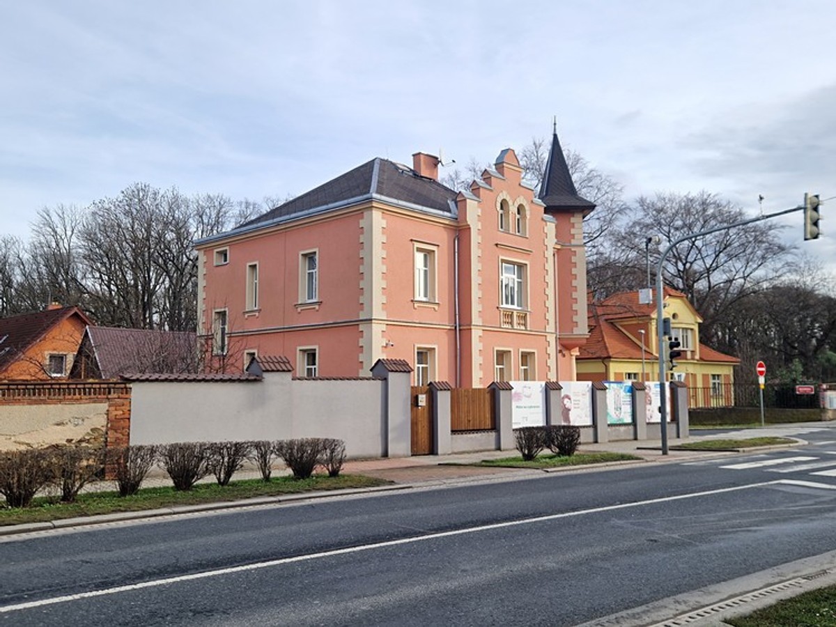 Prodej domu 360 m², pozemek 537 m²