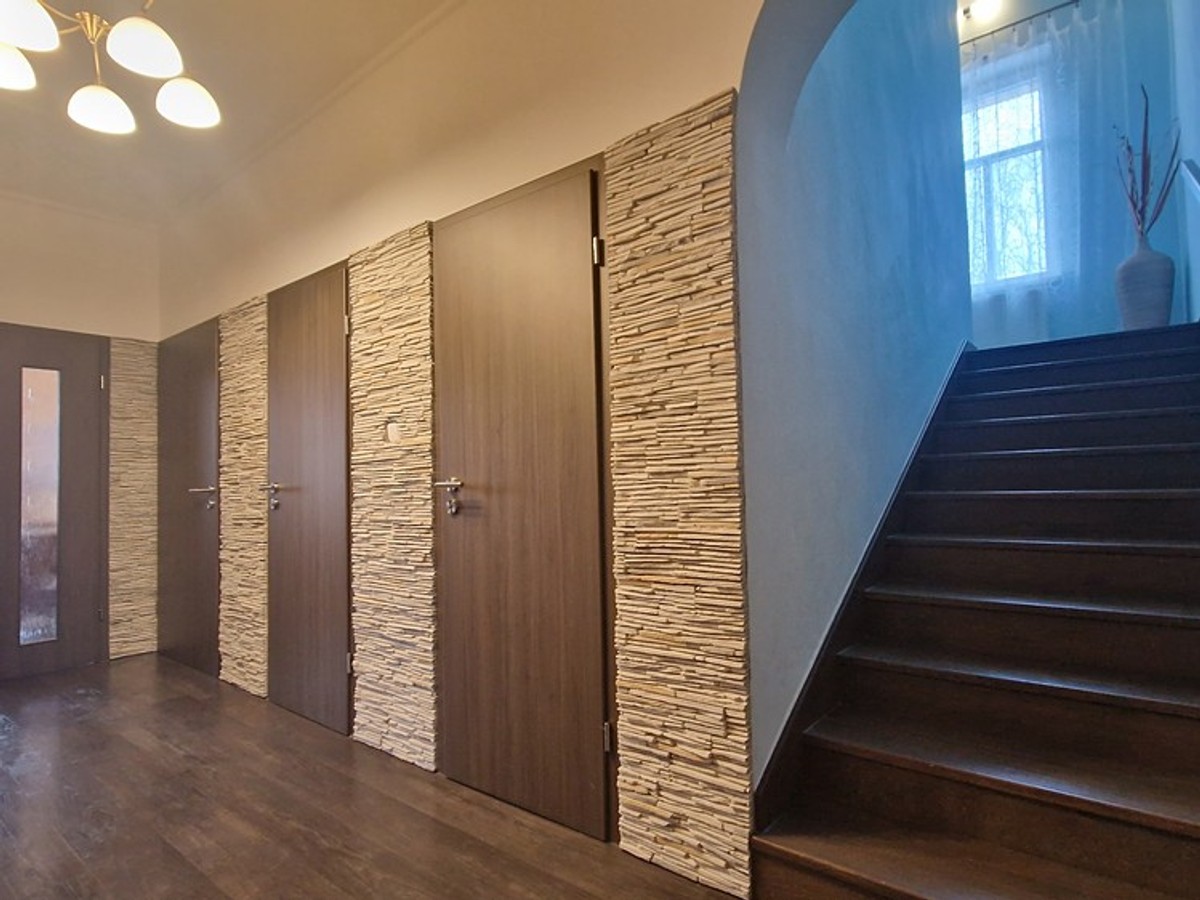 Prodej domu 360 m², pozemek 537 m²