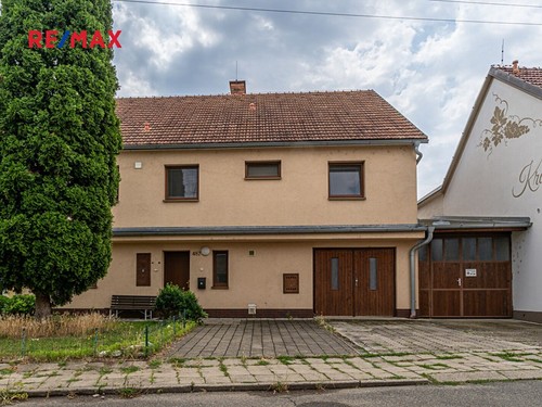 Prodaný dům 250 m², pozemek 723 m²