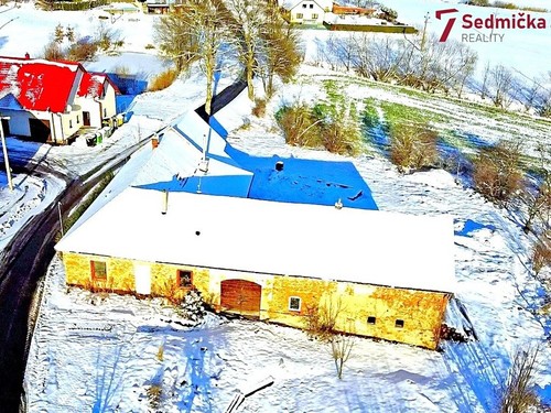 Prodaná zemědělská usedlost 340 m², pozemek 3116 m²