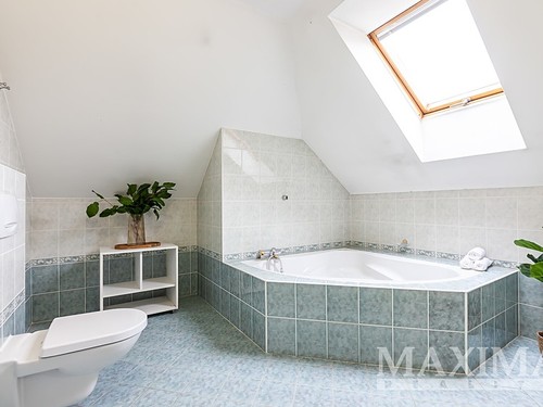 Prodaný dům 232 m², pozemek 932 m²