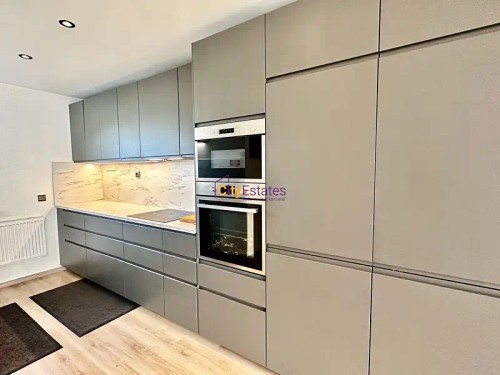 Prodaný dům 210 m², pozemek 838 m²