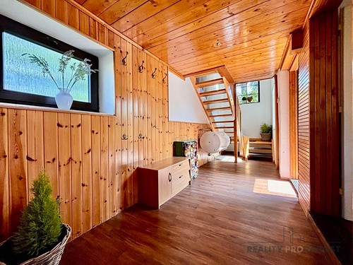 Prodej chaty 148 m², pozemek 2297 m²