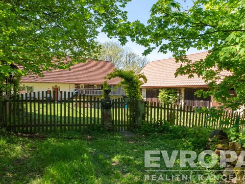 Prodej chalupy 130 m², pozemek 10110 m²