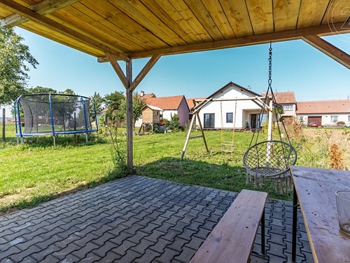 Prodaný dům 137 m², pozemek 2376 m²
