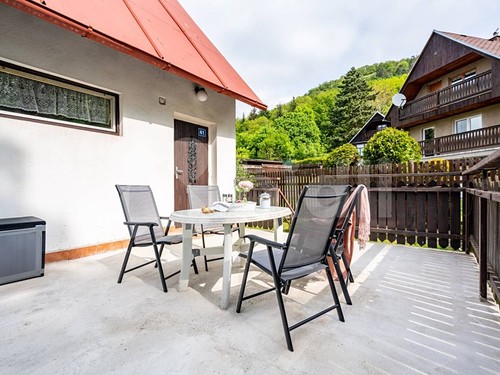 Prodaná chata 72 m², pozemek 1454 m²