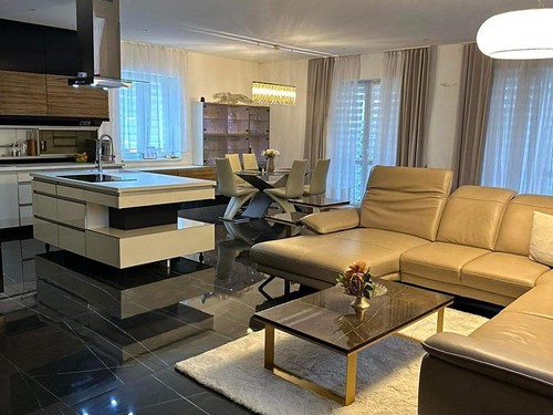 Prodej domu 176 m², pozemek 1648 m²