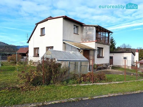 Prodej domu 105 m², pozemek 734 m²