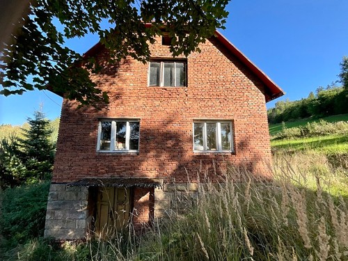 Prodaný dům 410 m², pozemek 12903 m²