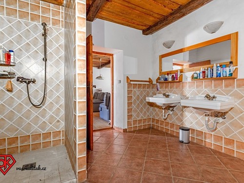 Prodaný dům 210 m², pozemek 2452 m²