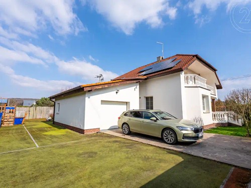 Prodej domu 224 m², pozemek 582 m²