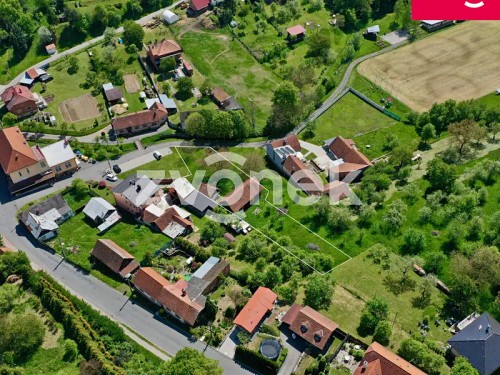 Prodej stavebního pozemku 800 m²