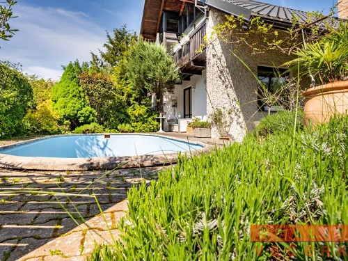 Prodej domu 180 m², pozemek 1699 m²